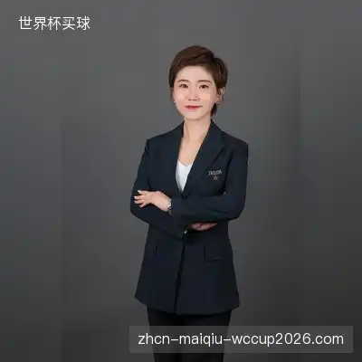 曲彤